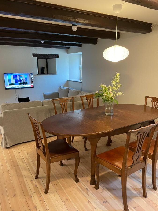 בורגהולם Rosenfors Herrgard B&B מראה חיצוני תמונה