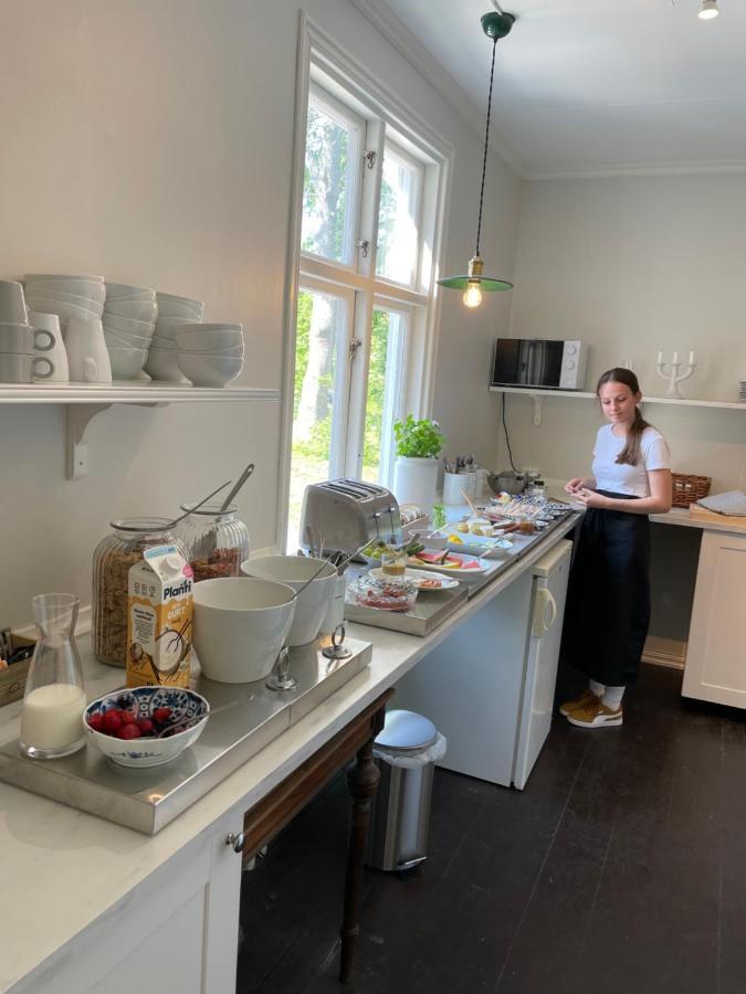 בורגהולם Rosenfors Herrgard B&B מראה חיצוני תמונה
