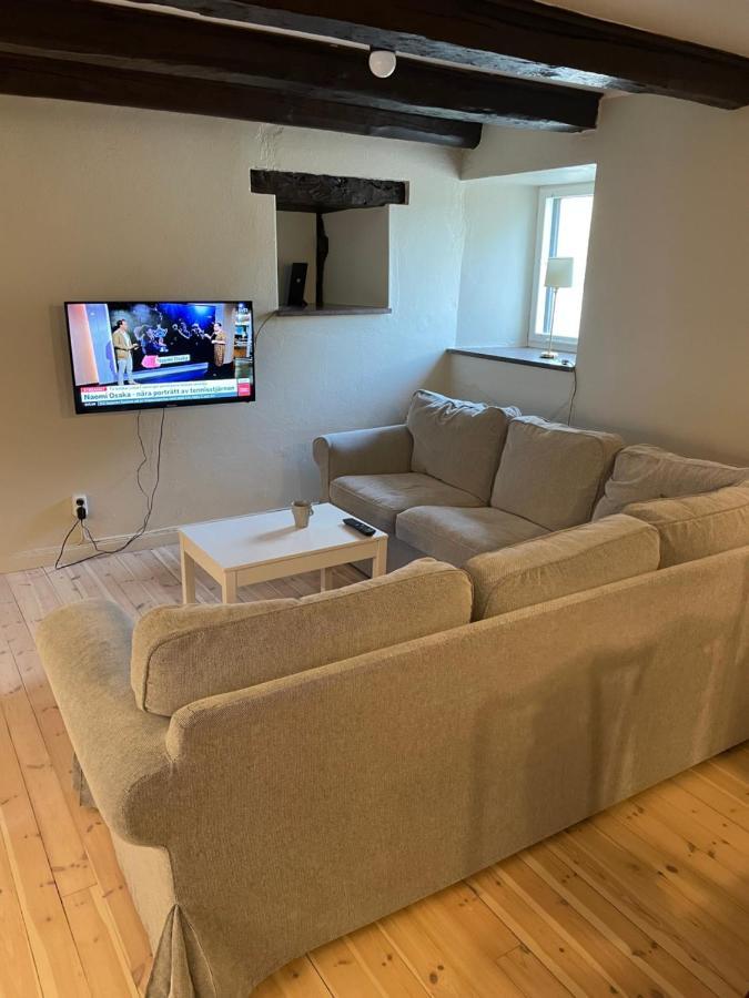 בורגהולם Rosenfors Herrgard B&B מראה חיצוני תמונה