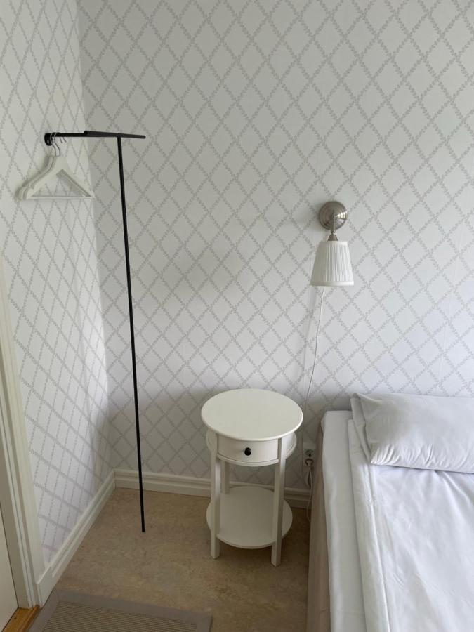 בורגהולם Rosenfors Herrgard B&B מראה חיצוני תמונה